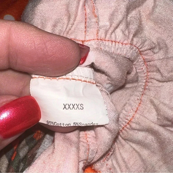 Baby girl Thanksgiving Turkey Embroidered Romper. Size 0-3 months (XXXS) - Picture 3 of 6